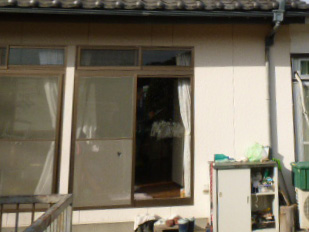 玄関ドア