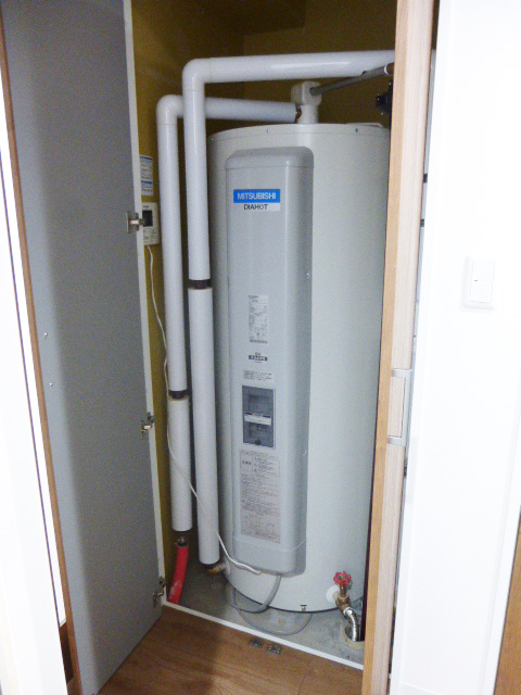 電気温水器