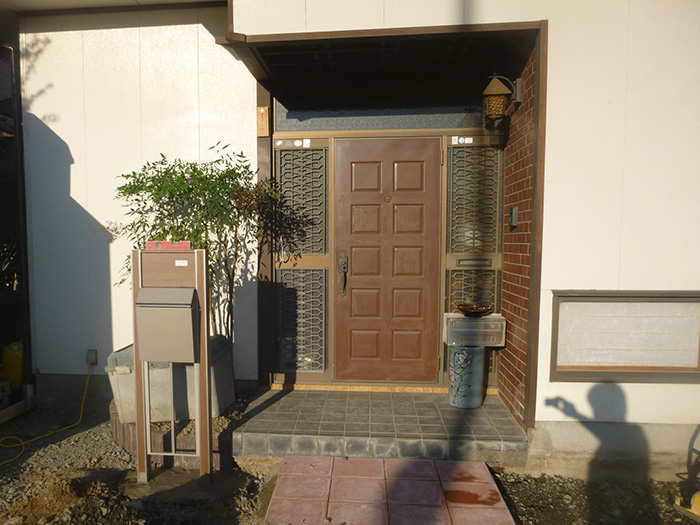 玄関ドア