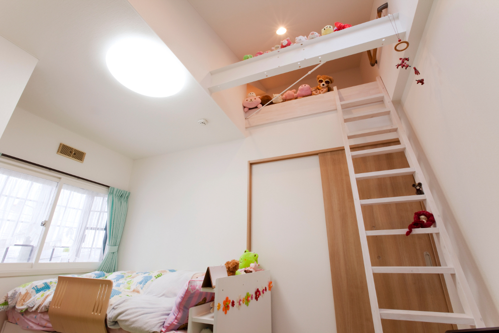 ロフト付き子供部屋